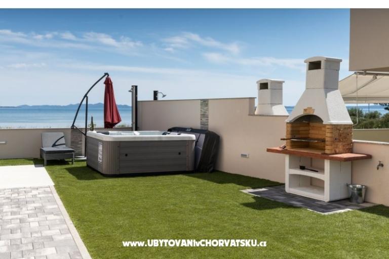 Crowonder Sun Garden – фото 18