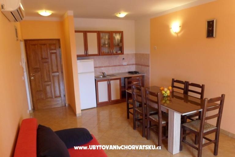 Arcobaleno Appartamenti – фото 17