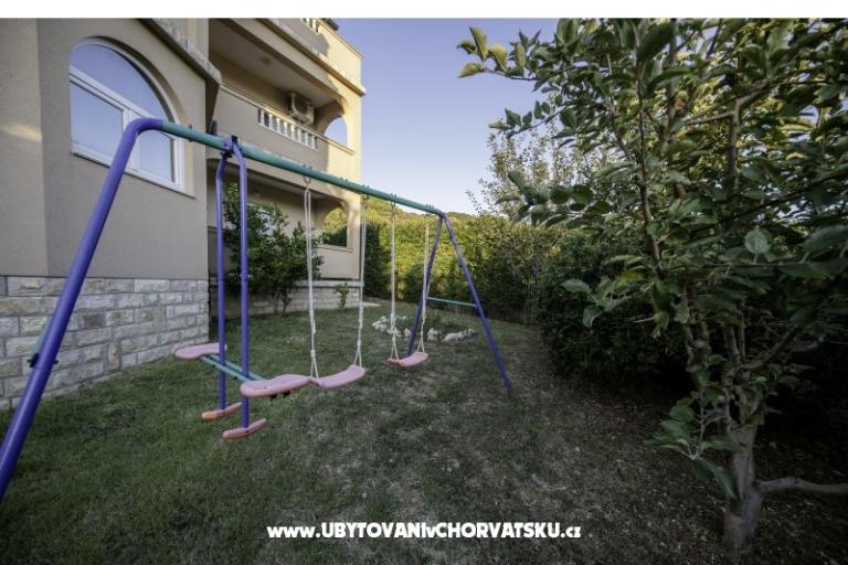 APARTMANI DEBELIĆ – фото 11