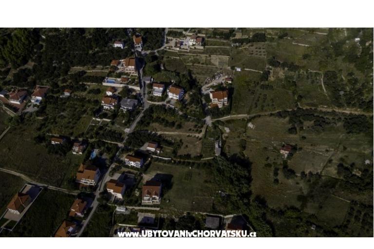 APARTMANI DEBELIĆ – фото 13