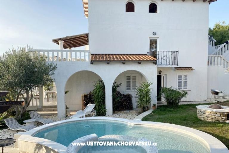 Villa Agata с бассейном & sauna – фото 16