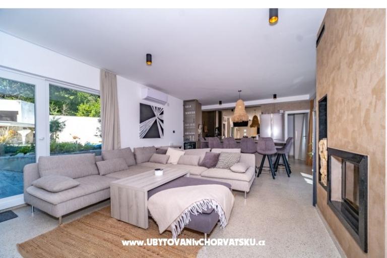 Riverside house pool jacuzi sauna – фото 15