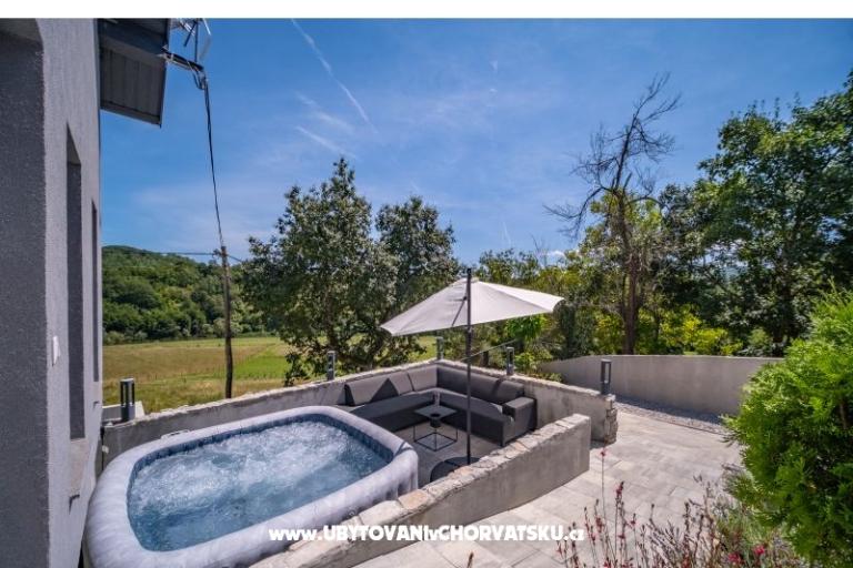 Riverside house pool jacuzi sauna – фото 24