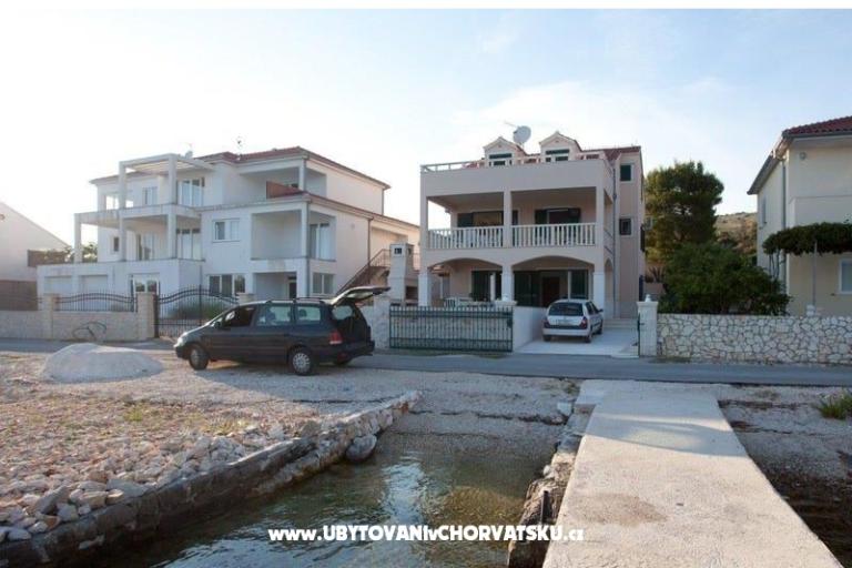 Beach apartments Rogoznica – фото 14