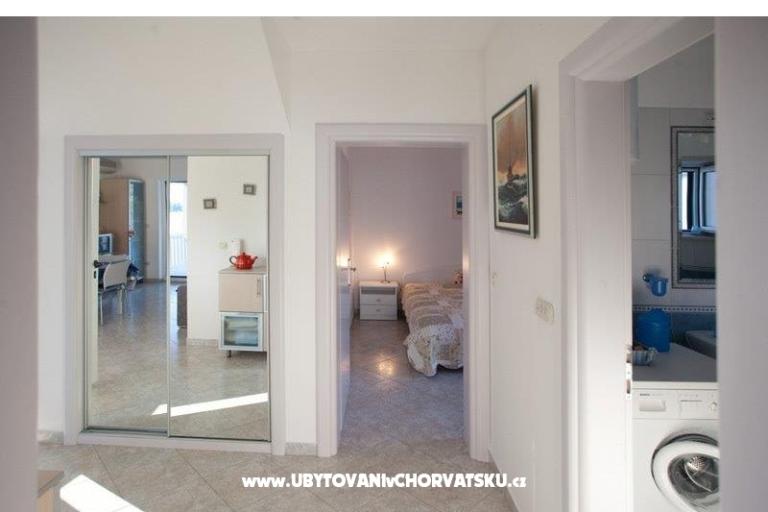 Beach apartments Rogoznica – фото 15