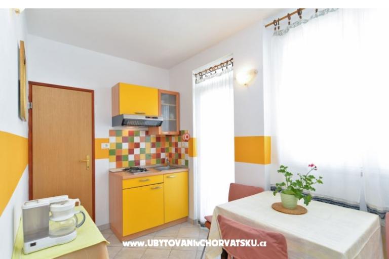 Cheap apartment in Rovinj – фото 4