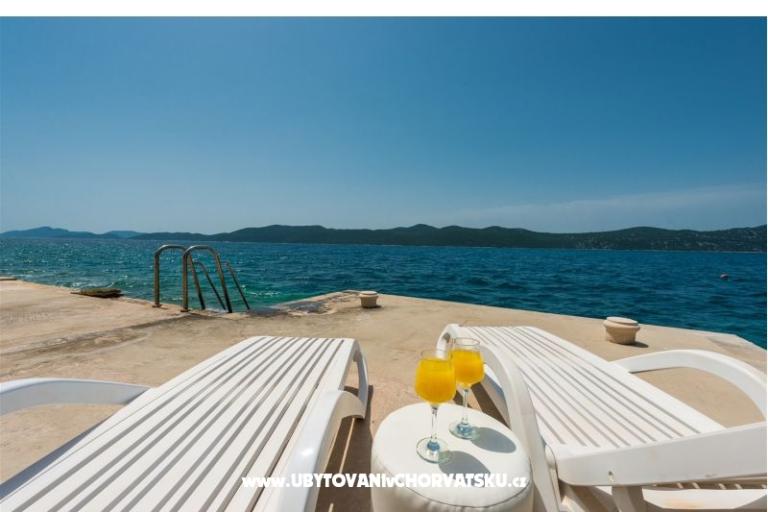 Villa Ratac Beach апартаменты – фото 16