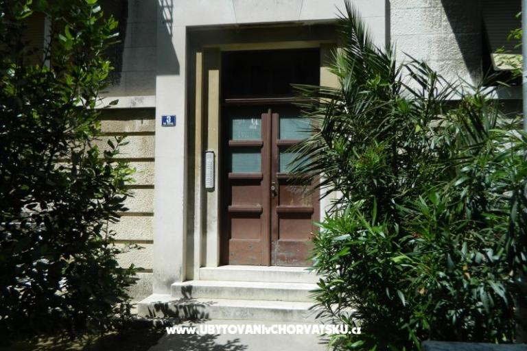 Charming 3 BD in centre of Split – фото 2