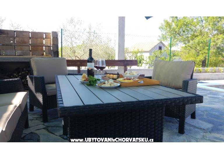 Countryside house с бассейном – фото 15