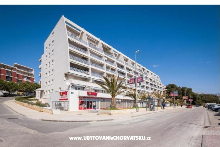 Luxury modern apartment on beach – фото 18