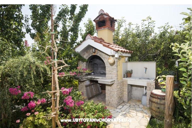 Whole house & garden only for you – фото 14