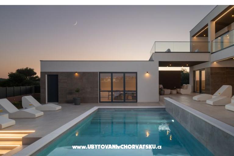 Adiloté Luxury Villa – фото 8