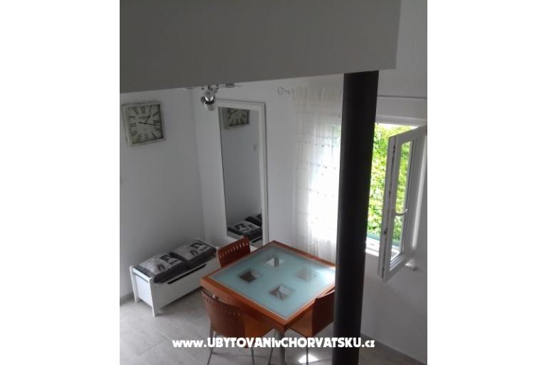 Nena Trogir, Slatine – фото 11