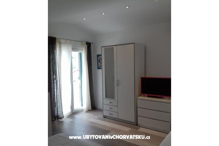 Nena Trogir, Slatine – фото 3