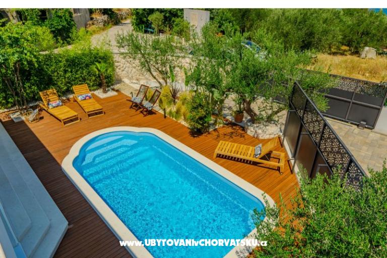 The Three Flowers Pool дом – фото 6