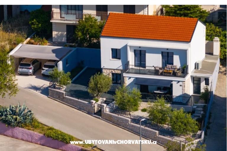 дом s pogledom na more Antivo – фото 2