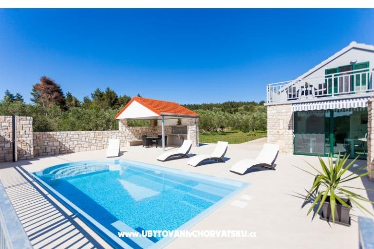 Villa Barbara / Zli stup – фото 13