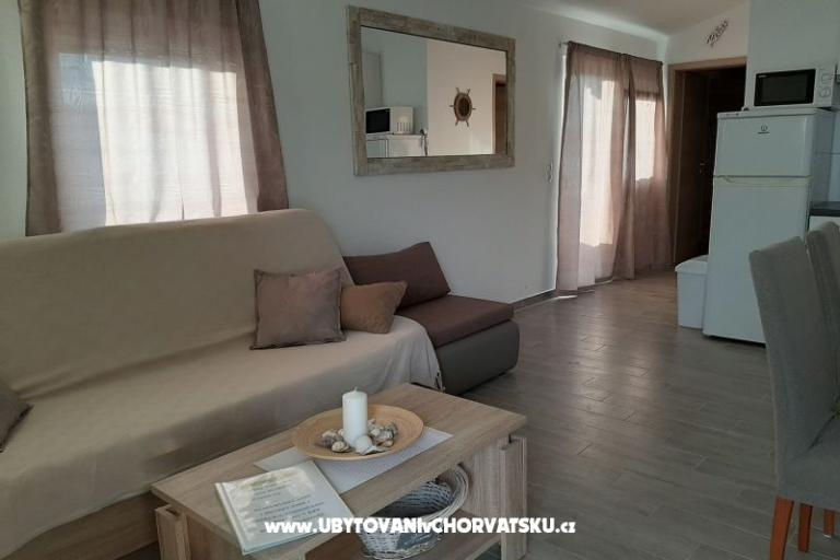 Alida apartmani Vir – фото 3