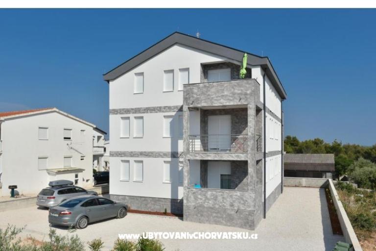 Crowonder Luxury Vir – фото 8
