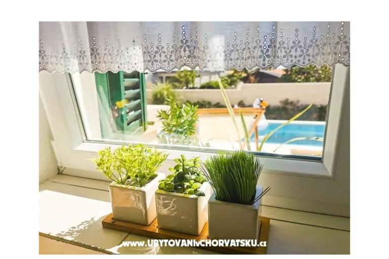 Дом отдыха  Diana +pool+jacuzzi – фото 15