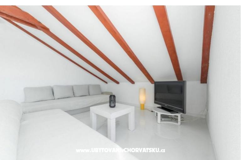 RAFAELA APARTMAN SRIMA – фото 5