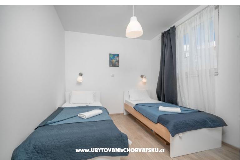 Beach Villa с бассейном Tribunj – фото 11