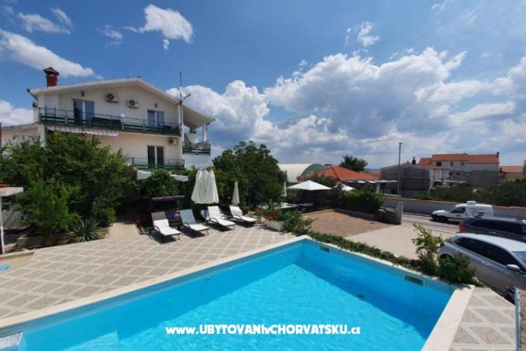 Mariva Holiday Home – фото 10