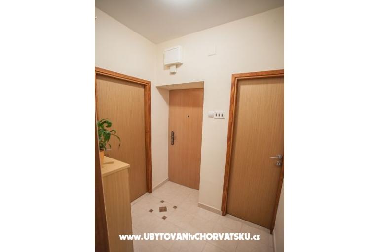 апартамент Tina 10 m. beach – фото 12