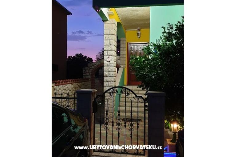 апартаменты Benak – фото 4