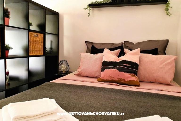 апартаменты Tena,  prvi red do mora – фото 18