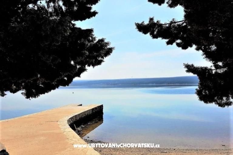 апартаменты Tena,  prvi red do mora – фото 37