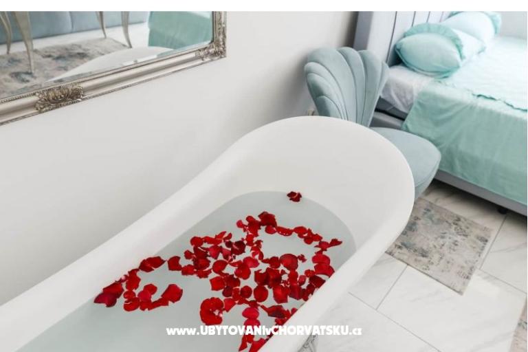 Maria Luxury Suite, Center – фото 13