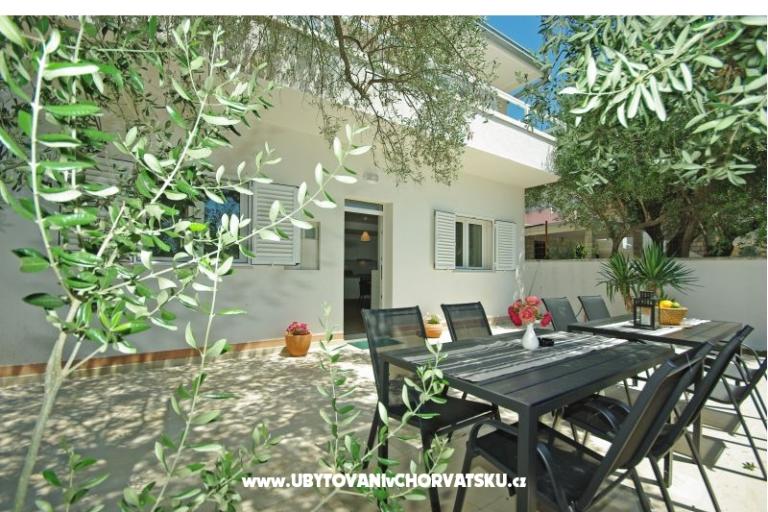 Strиhaus Dalmatien / дом Dado – фото 13
